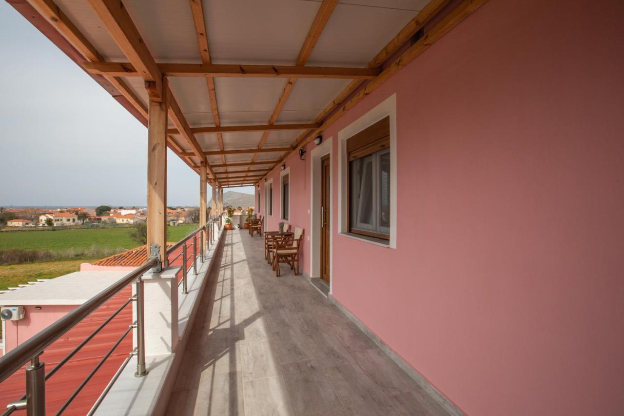 Venia'S Apartments Σκάλα Ερεσού Εξωτερικό φωτογραφία