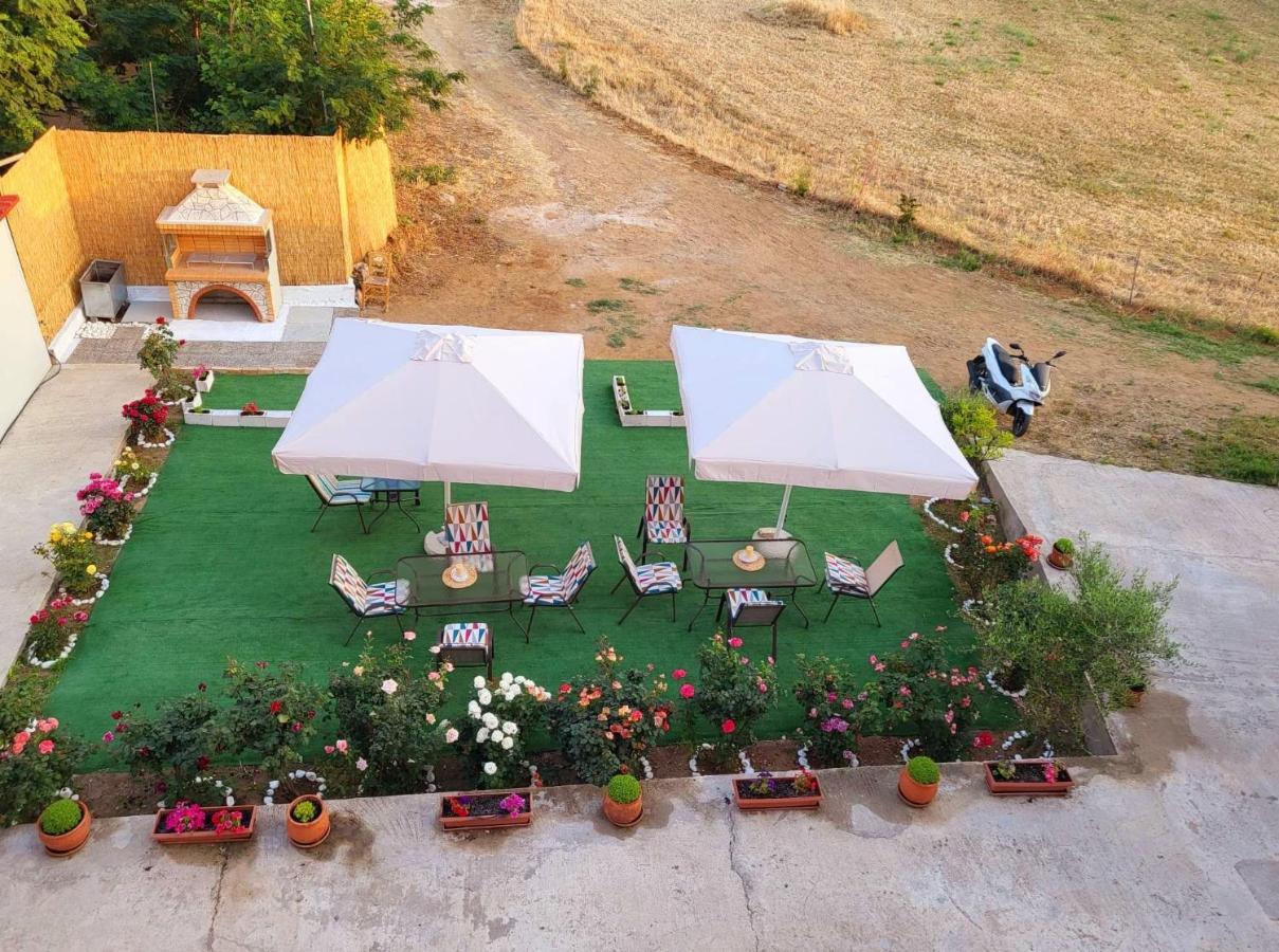 Venia'S Apartments Σκάλα Ερεσού Εξωτερικό φωτογραφία